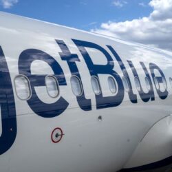 jetblue-pilot-2-081e5b60a24c4deca2a0d309f886f727