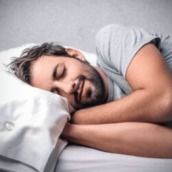 5 preguntas que debes hacerte antes de dormir para triunfar